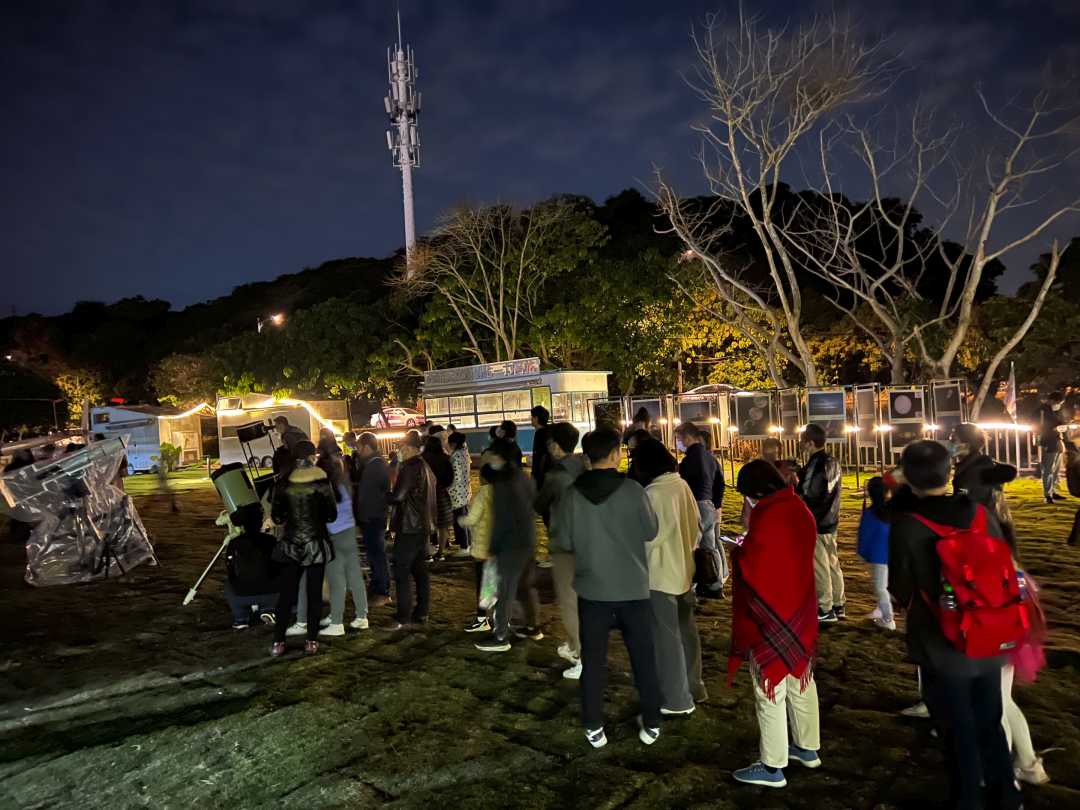 跨年就来西涌，这里有沙滩星空，还有科技与浪漫！