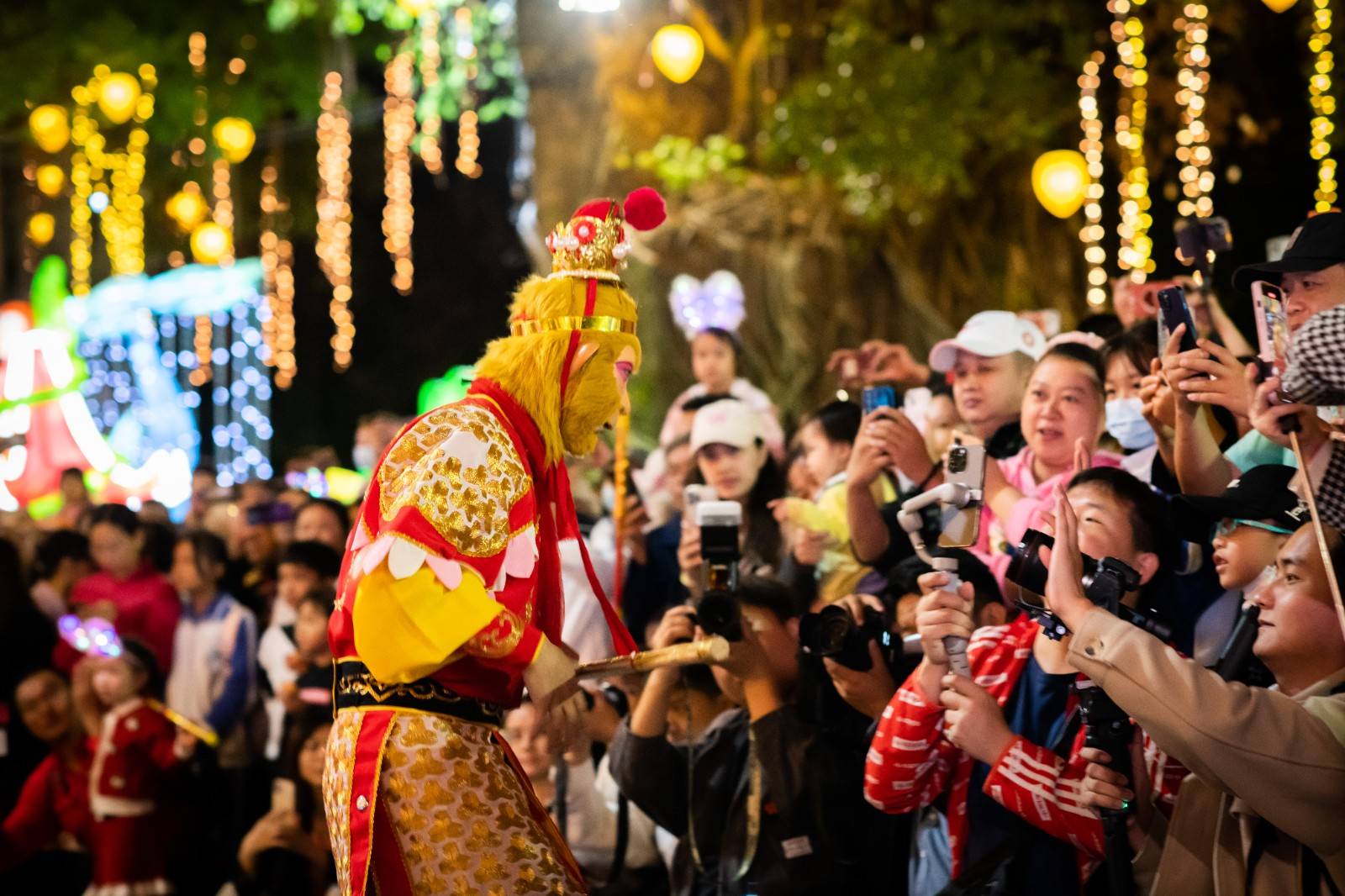 【深圳·门票】89.9元享价值100元锦绣中华民俗村『灯会春节夜场单人票』