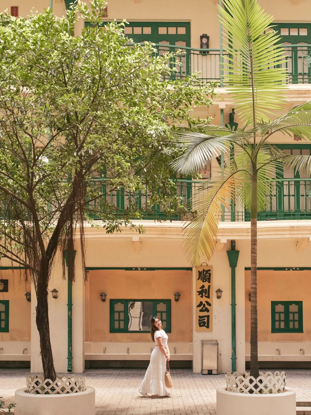共庆回归!香港七一优惠不停歇:免费乘车、看展览…...